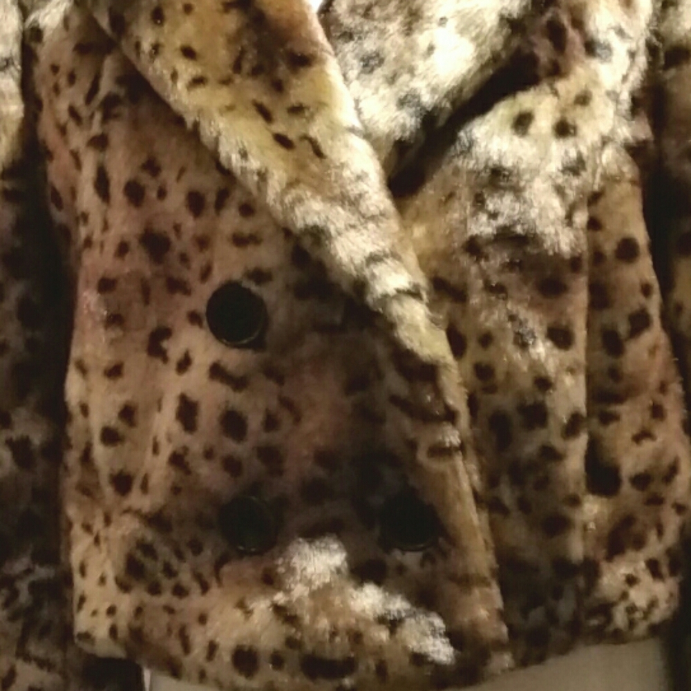 Loft faux fur double breasted coat - Picture 4 of 8